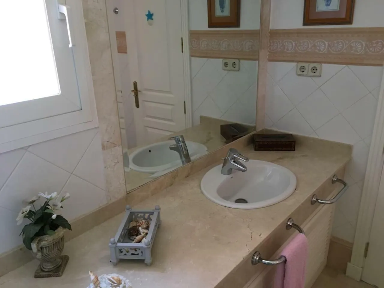 Luxury Apartment In 5 Star Urbanization Marbella